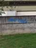 Grafit koji poziva na nasilje